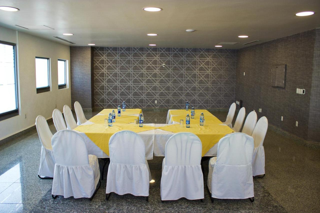 San Juan Park Hotel San Juan del Río Εξωτερικό φωτογραφία Meeting room